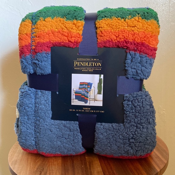 Pendleton Bedding Pendleton Throw Blanket Poshmark